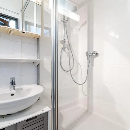 Apartment Le Curling B - Val Claret-42 By Interhome Tignes
