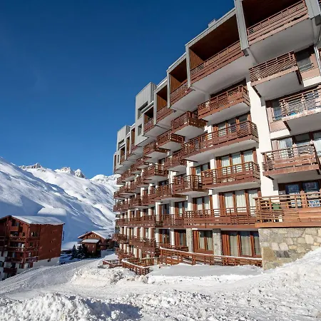 Le Curling B - Val Claret-42 By Interhome Apartment *