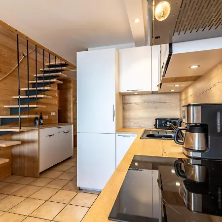 Apartment Le Curling B - Val Claret-42 By Interhome *